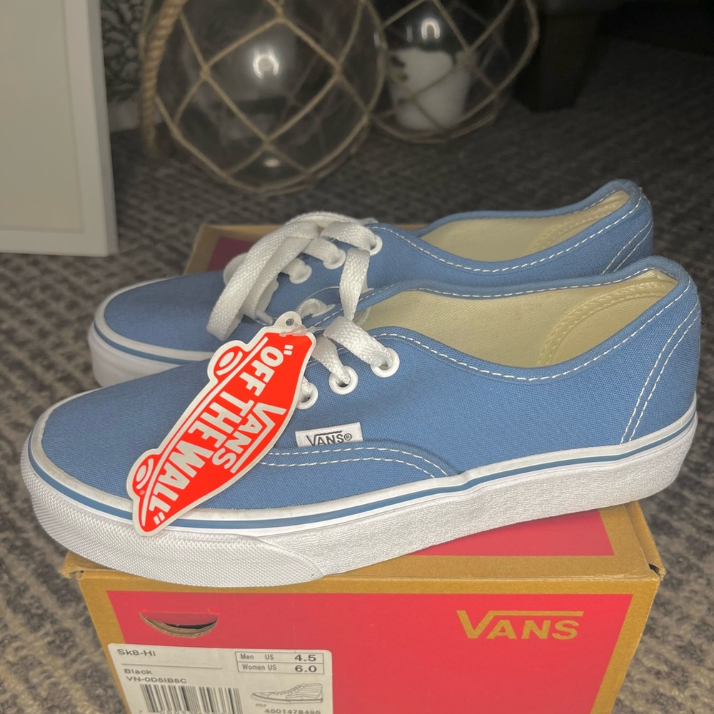 COPY - COPY - Vans authentic shoe